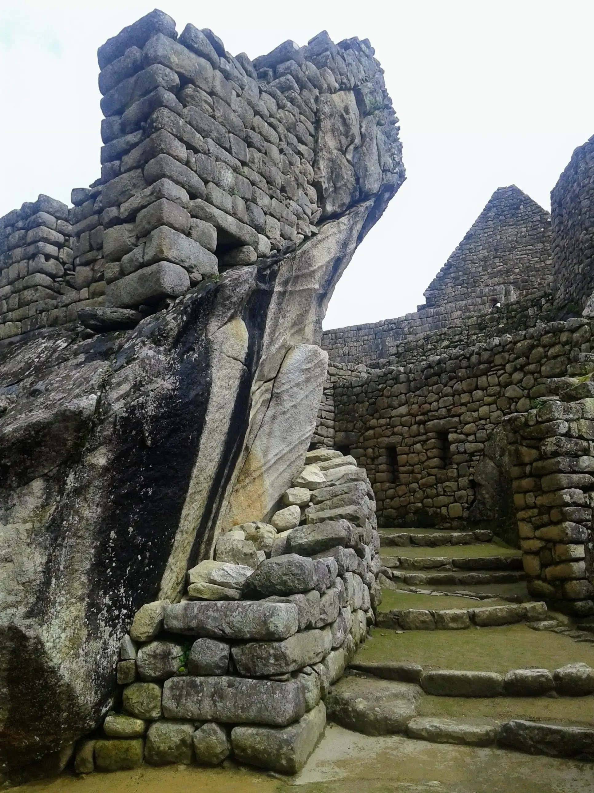 Unique details of Inca construction